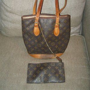 ❤️LOUIS VUITTON Petit Bucket Purse +Posh Toilette / Pochette